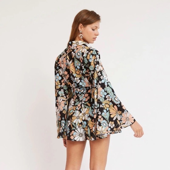 Finders Keepers Sylvie Top & Short Set - Picture 7 of 10